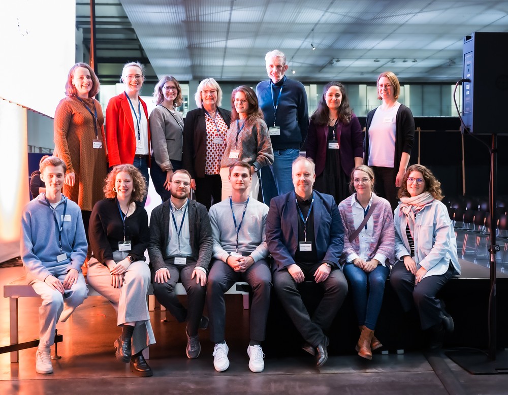 Team von "Kultur in Westfalen" mit weiteren Personen
